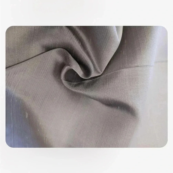 Dana Buchman 100% Silk  Silver Grey Ankle Trousers Size 12 - Picture 9 of 11